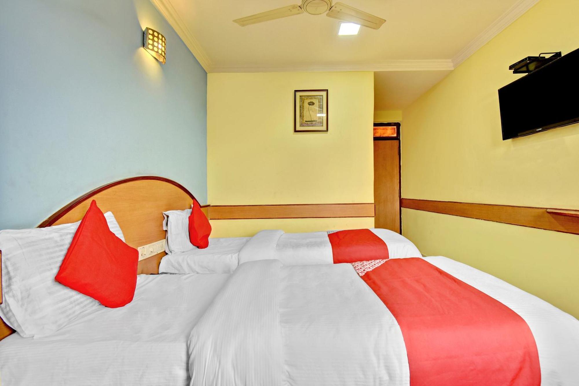 Hotel O Sri Sai Comforts Bangalore Bagian luar foto